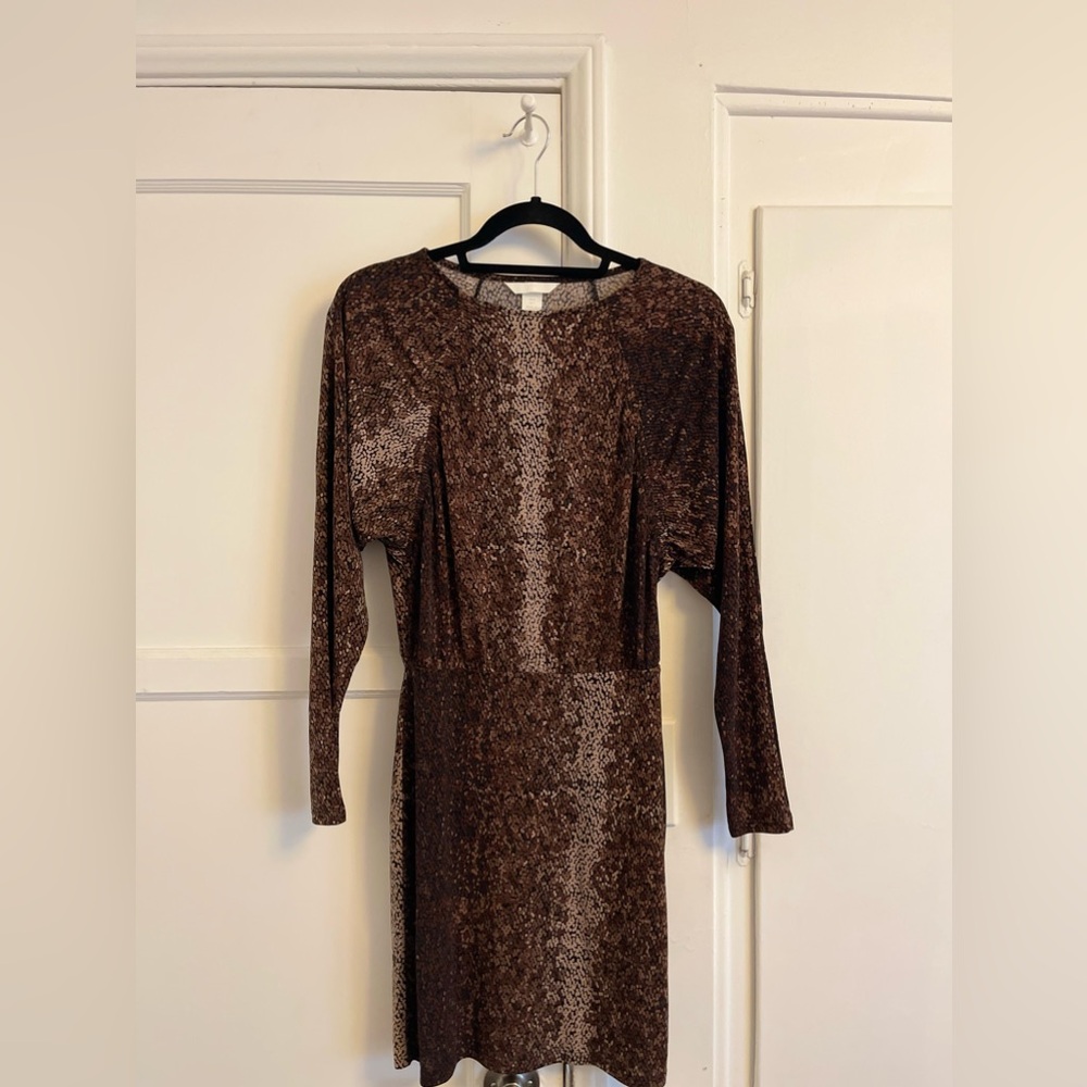 H&M brown patterned stretch jersey dress
